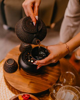 🍂 Podzim je ideální čas zpomalit, zahřát se a dopřát si chvíli jen pro sebe. U nás na vás čeká nejen pečující dotek, ale i...